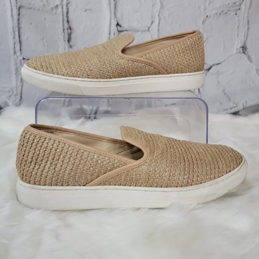 Vince Camuto Bahlissa Sneakers Slip-On Shoes Womens Easy On Sneaker‎ Size 9